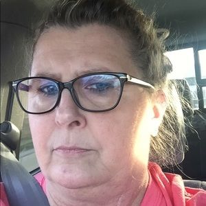 Meet your Posher, Cathy